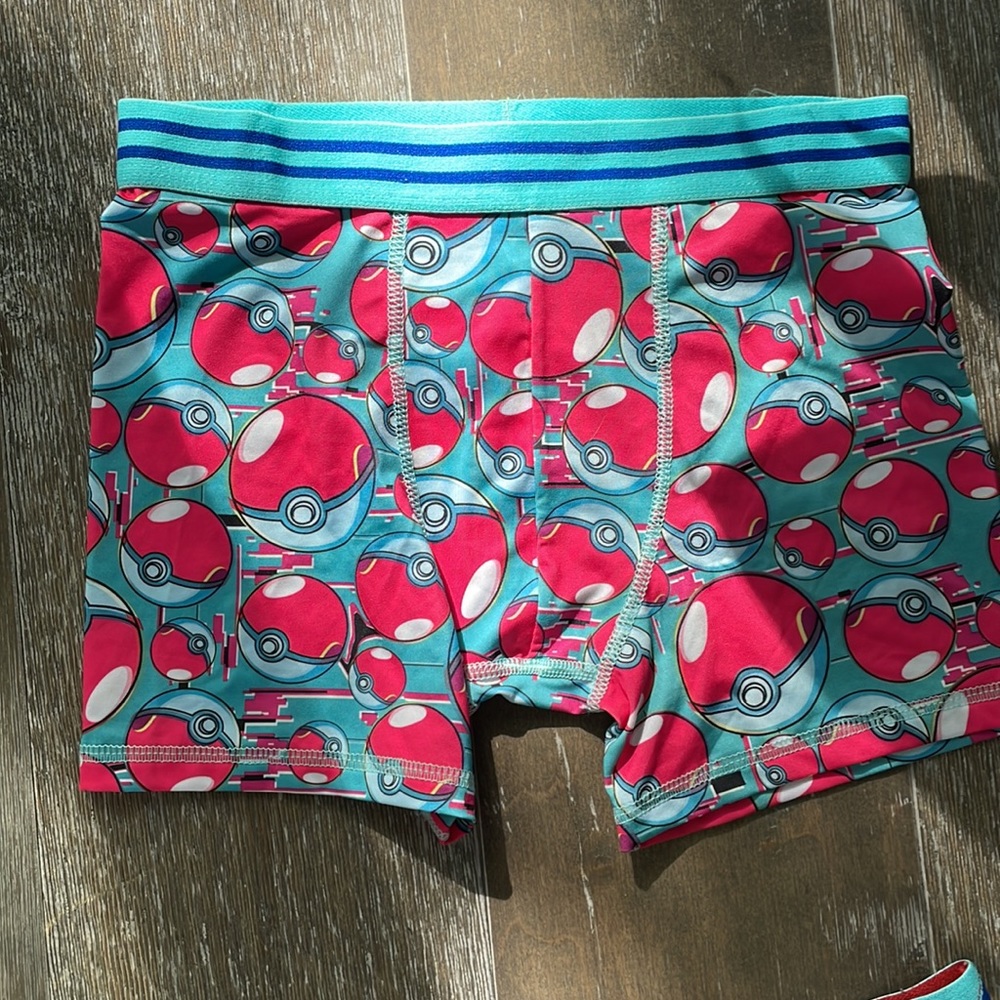 Never worn Pokémon boys boxer briefs SZ 10 - Picture 9 of 12